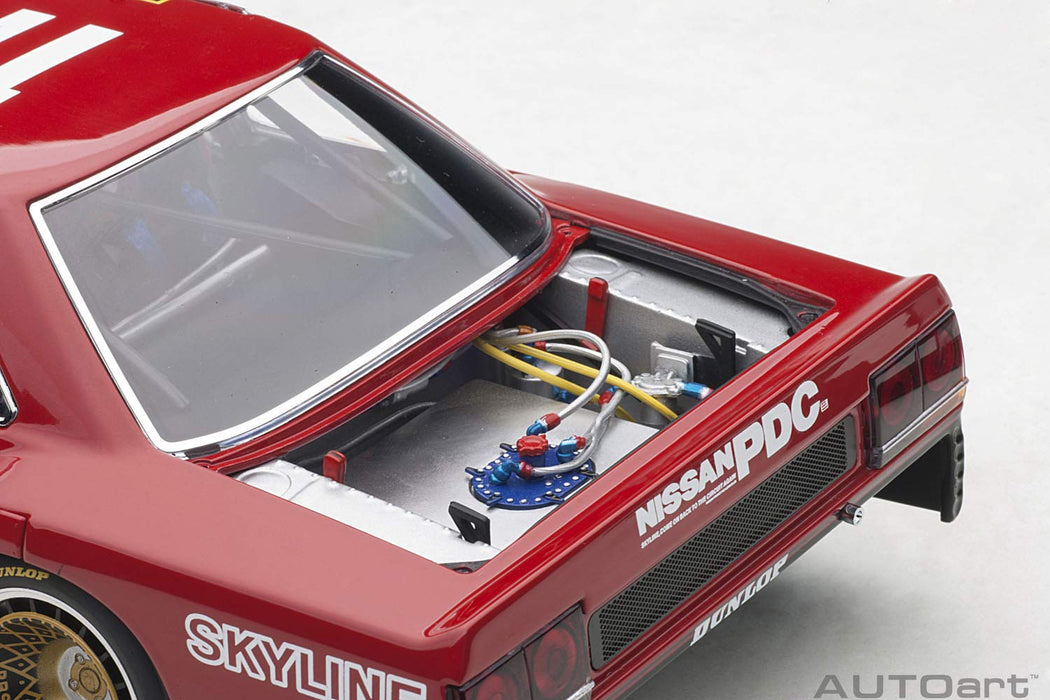 Autoart 1/18 Nissan Skyline RS Turbo Super Silhouette 1982 #11 Fertigmodell