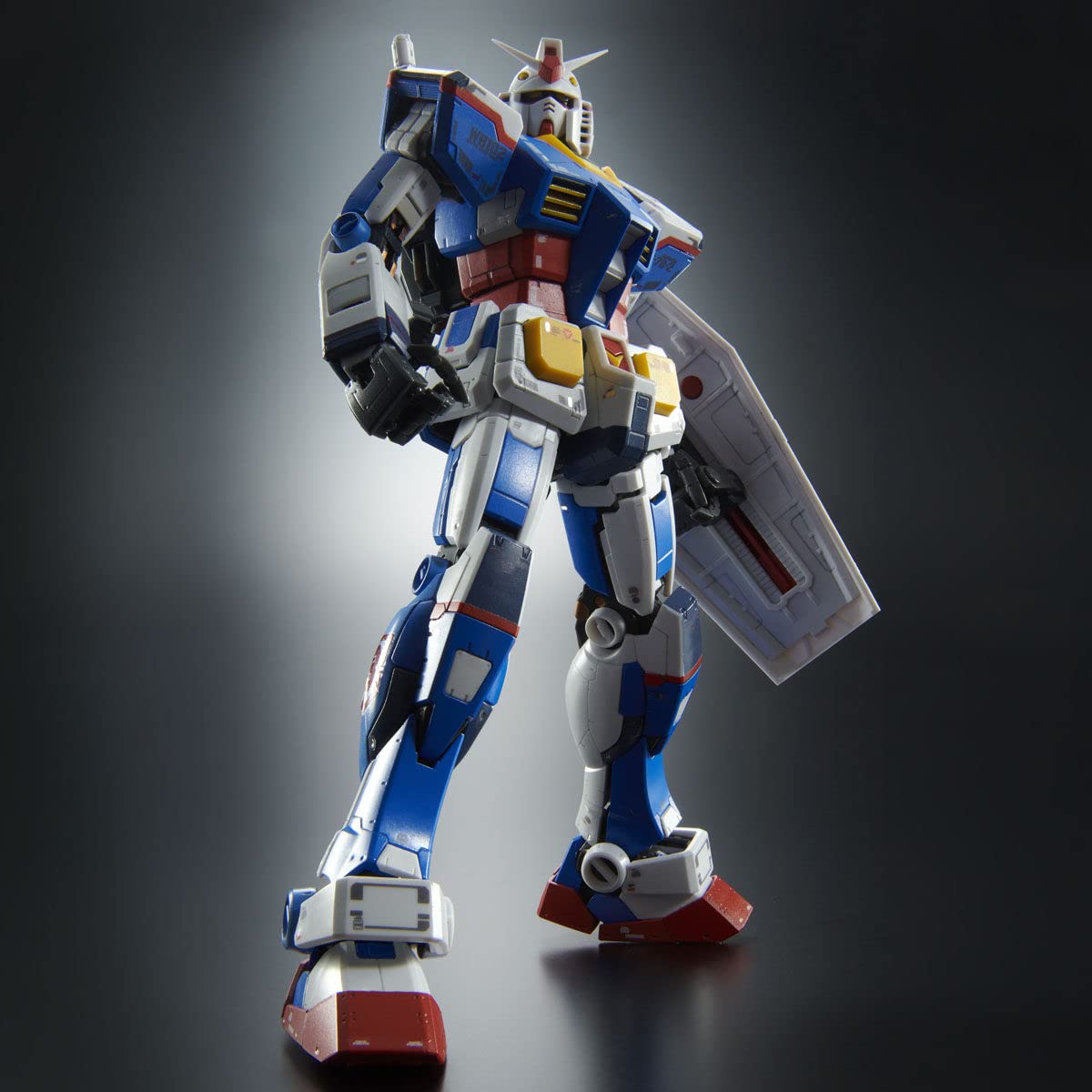 Bandai RG 1/144 Gundam RX-78-2 Team Bright Custom Model Kit