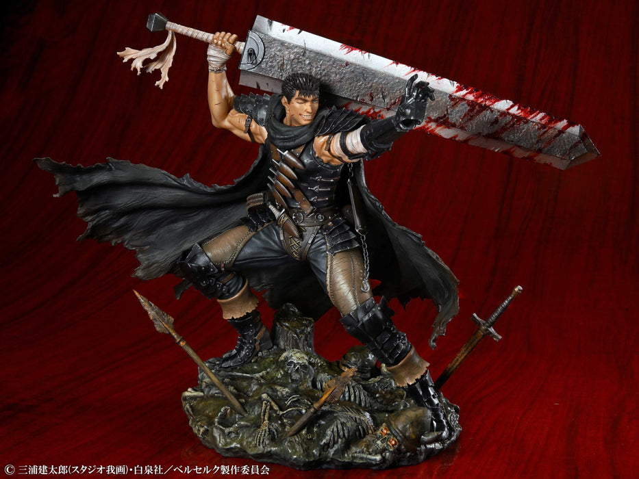 Doctors Entertainment Berserk Guts Figure 1/7 Scale by Medicos Entertainment