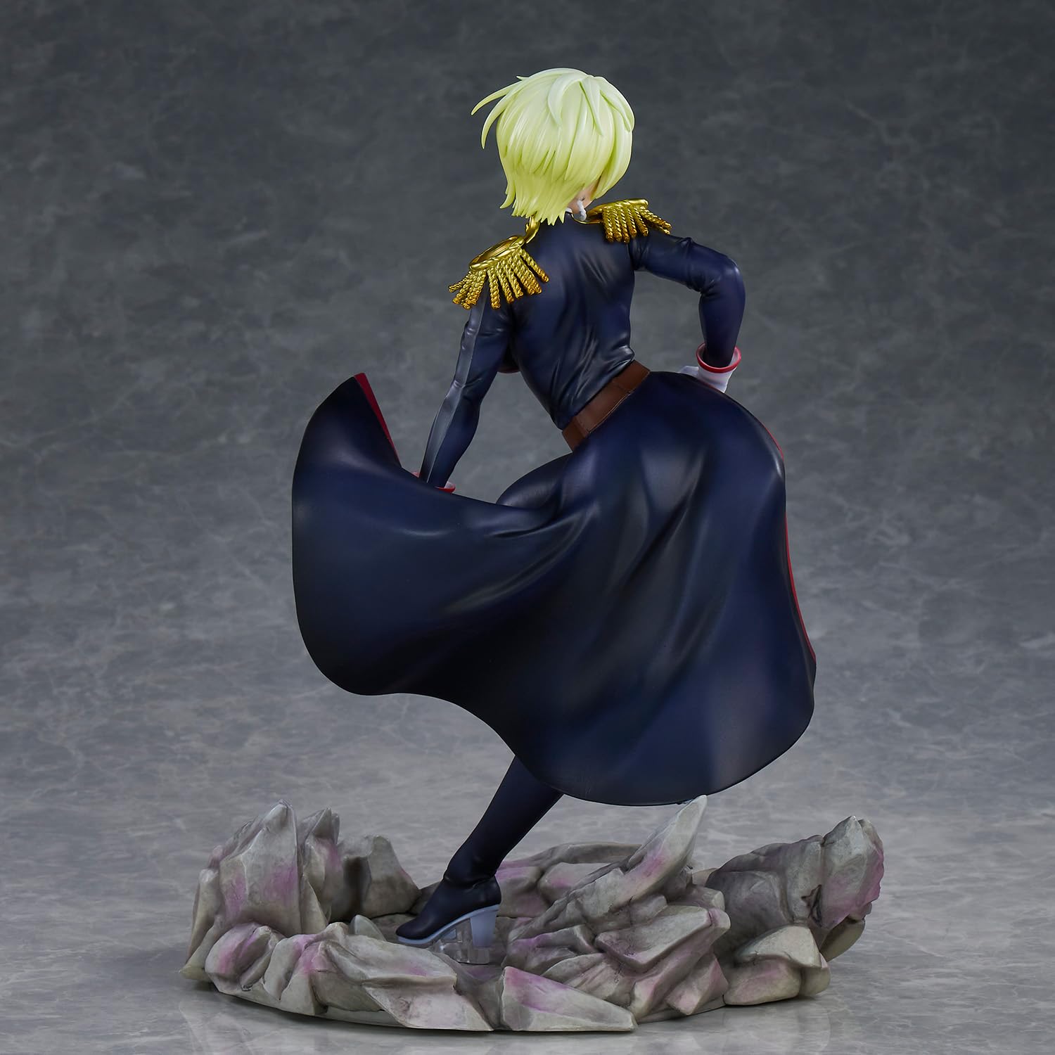 Union Creative International Chained Soldier Izumo Tenka 1/7 Scale Figure- Japan Figure Store - #1 Bring To You The Best Japanese Goods