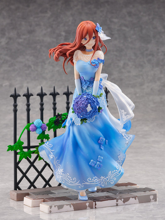 Estream Nakano Miku Shibuya Scramble Figure 1/7 Floral Dress Version