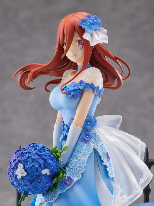 Estream Nakano Miku Shibuya Scramble Figure 1/7 Floral Dress Version