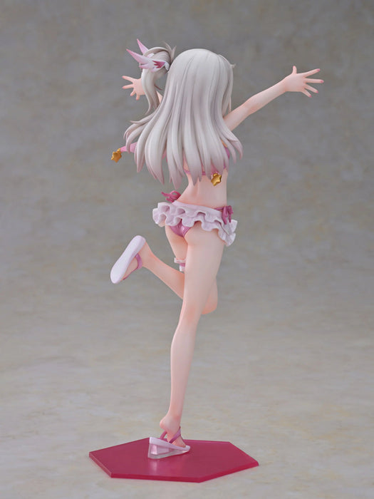 Furyu 1/7 Scale Swimsuit Illyasviel Von Einzbern Figure - Fate/Kaleid Illya