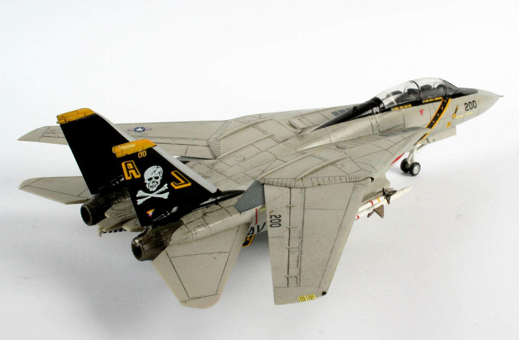 Modèle en plastique allemand Revell 1/144 F-14A Tomcat Jolly Rogers 04021