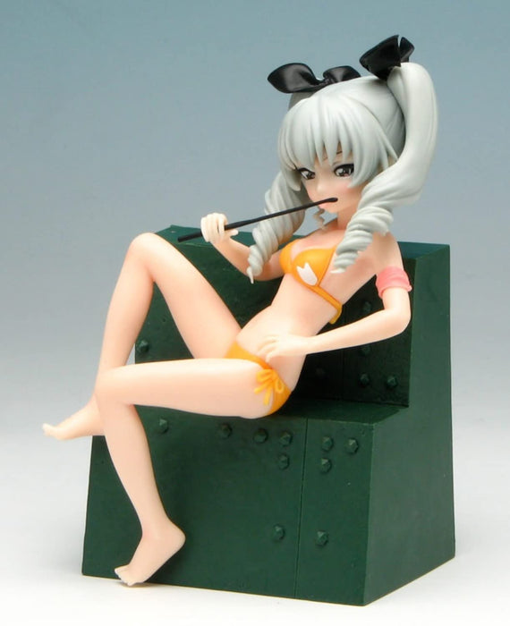 Place Girls Und Panzer 1/10 Anchovy Swimsuit Ver 10th Anniversary Resin Kit