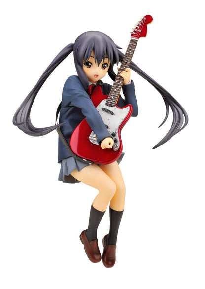 Alter Azusa Nakano 1/8 Complete Figure High-Quality Collectible From K-On!- Japan Figure Store - #1 Bring To You The Best Japanese Goods