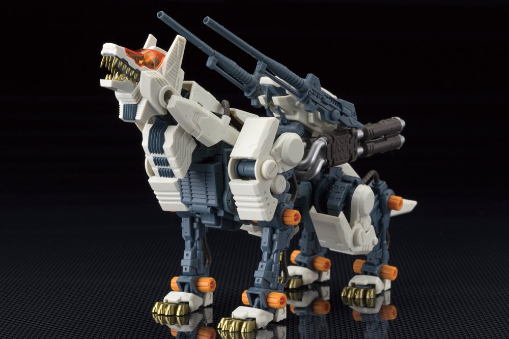 ZOIDS Command Wolf RZ-009 Model Kit – Wolf-Type Zoid Action Figure, Japan Import, Skill Level 3, Ages 6+
