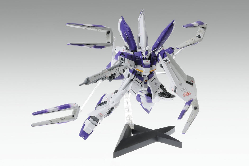 Bandai Spirits MG Hi-V Gundam Ver.Ka Modèle à l'échelle 1/100 avec décalcomanies de qualité supérieure