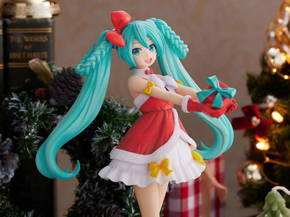 Sega Piapro Characters Hatsune Miku Christmas 2022 Ver SPm Figure