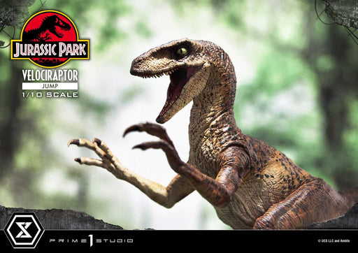 Prime 1 Studio Jurassic Park Velociraptor Jump Collectible Figure