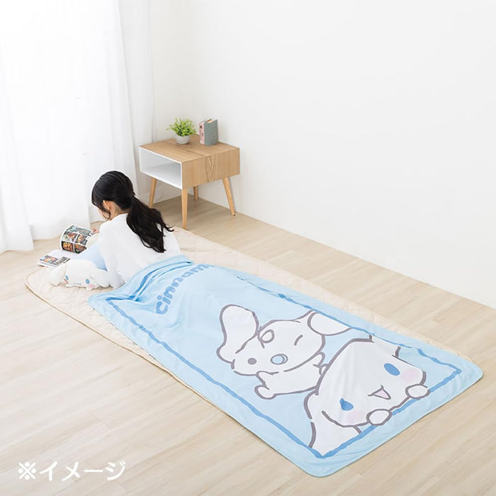 Couverture de sieste fraîche au toucher Hello Kitty de Sanrio 95 x 0,3 x 160 cm