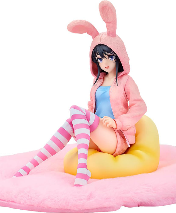 Kadokawa Seishun Buta Yarou Sakurajima Mai 1/7 Hoodie Look Rabbit Ears Ver. Figure