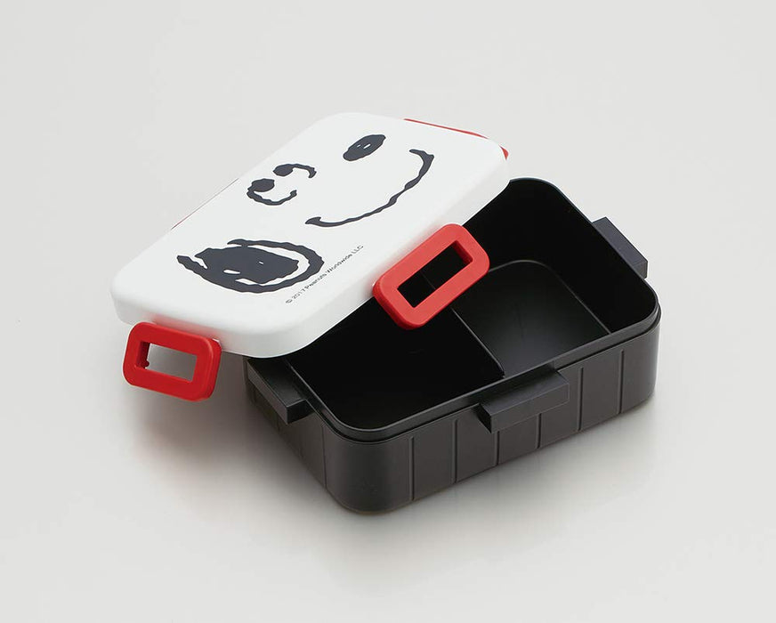 Boîte à lunch antibactérienne Skater Silver Ion de 650 ml avec verrouillage à 4 points, motif visage Snoopy, fabriquée au Japon