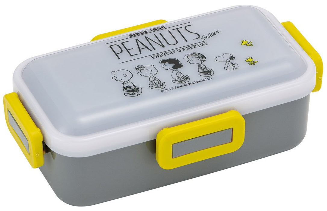 Skater Snoopy Monochrome Lunch Box 530ml with Dome Lid - Made in Japan