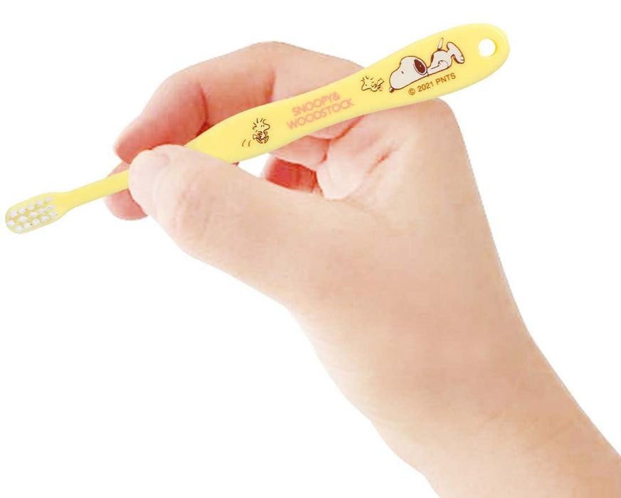Brosse à dents souple Skater Snoopy pour bébés 0-3 ans 15 cm - TB4S-A