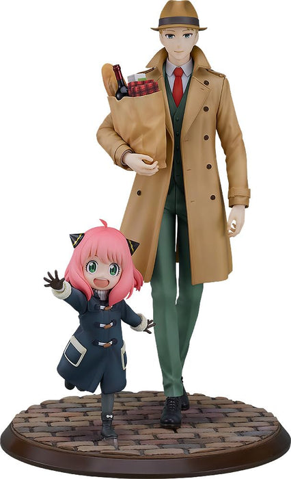 Good Smile Company Spy Family Anya and Loid Forger 1/7 Scale Figures