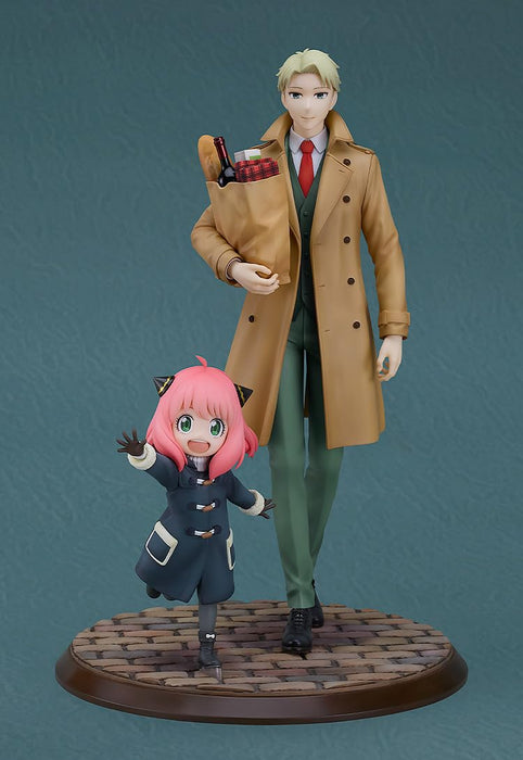 Good Smile Company Spy Family Anya and Loid Forger 1/7 Scale Figures