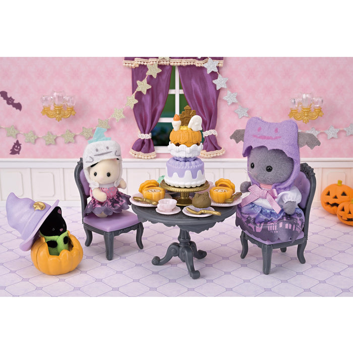 Epoch Sylvanian Families Ensemble de fête d'Halloween saisonnière, 3 ans et plus, jouet pour maison de poupée SE-211