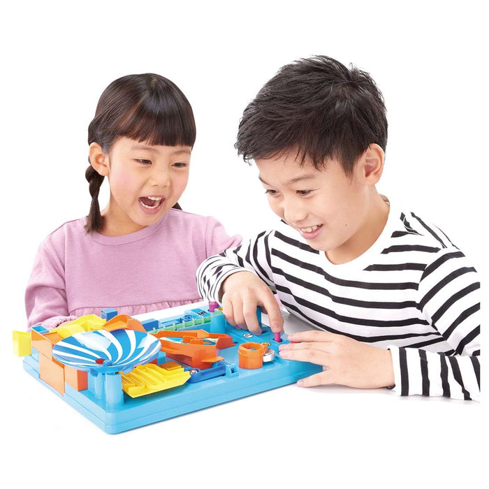 Takara Tomy Athletic Land Game Meeresabenteuer-Spielzeugset