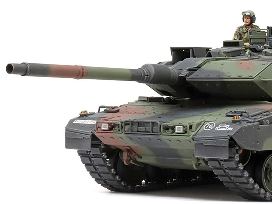 Maquette de char allemand Leopard 2 A7V Tamiya 1/35 avec canon en métal