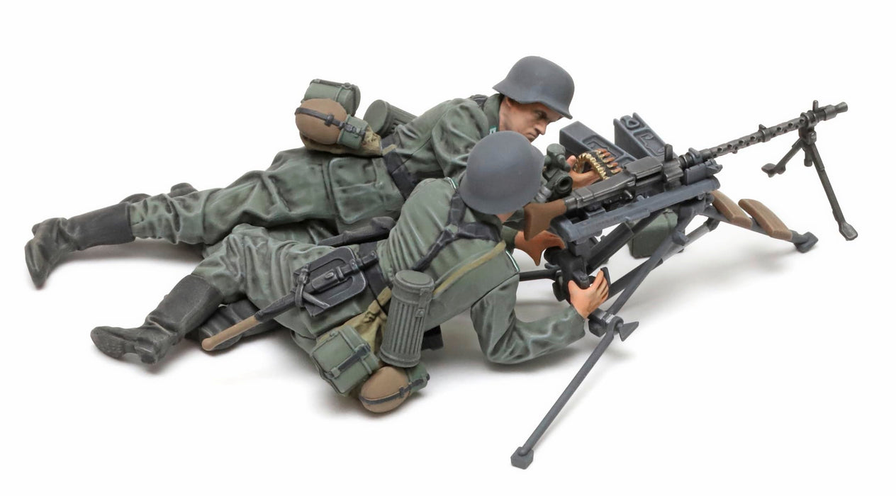 Tamiya 1/35 Military Miniature German Machine Gun Team Mid-War Model 35386