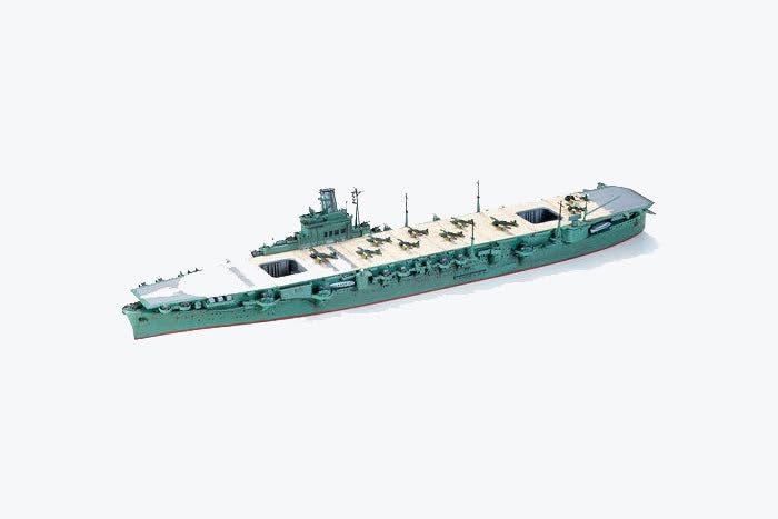 Tamiya 1/700 Waterline Series Japanese Navy Aircraft Carrier Junyo Model Kit