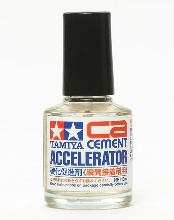 Tamiya Make-Up Material 138 Hardening Accelerator for Instant Adhesive 10ml