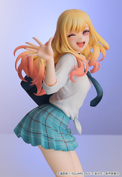 Max Factory That Dress-Up Doll Falls In Love Marin 1/7 Scale Painted Figure