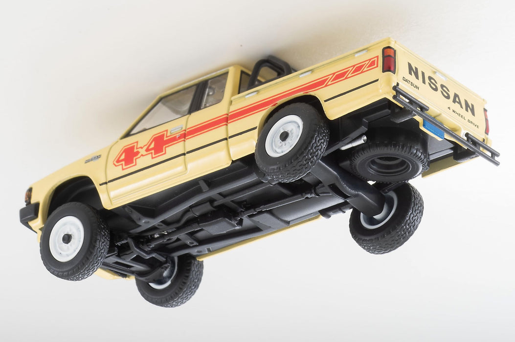 Camion Nissan Tomytec 4X4 King Cab Jaune - Tomica Limited Vintage Neo Lv-N321A