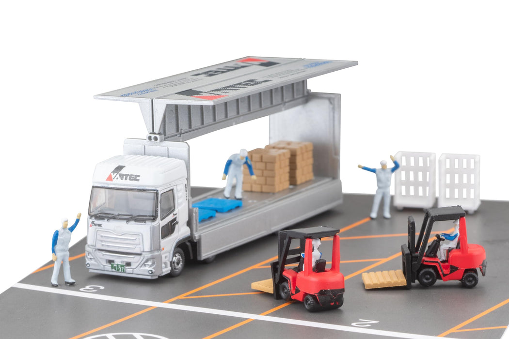 Ensemble de fourgonnettes à ailes pour site logistique de collecte de camions Tomytec G Vantech