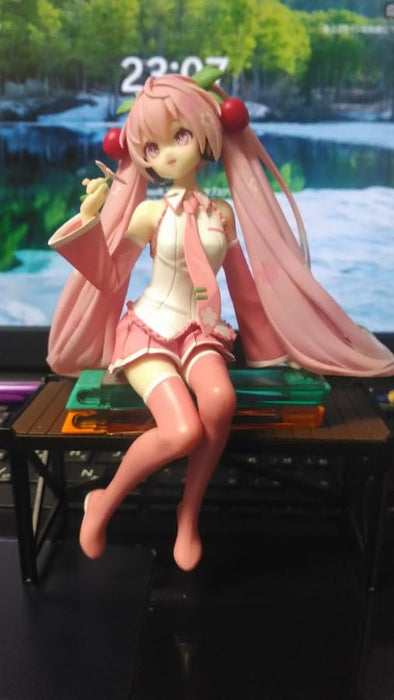 Furyu Vocaloid Hatsune Miku Noodle Stopper Figure Sakura Miku 2024 Version