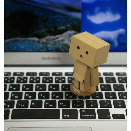 Figurine de réédition Kaiyodo Danboard Mini 2024 de Yotsuba&amp;! Série