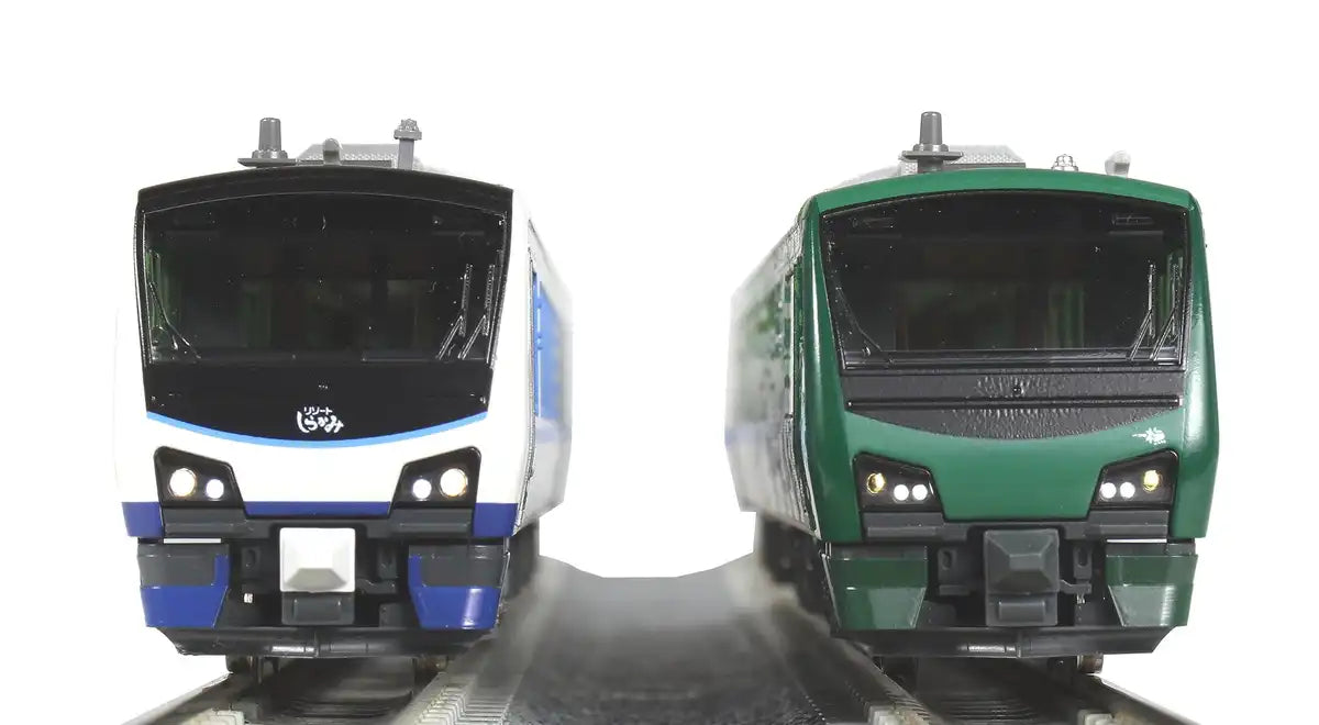 KATO N Gauge HB-E300 Series Resort Shirakami Diecast 4-Car Set Model 10-2073