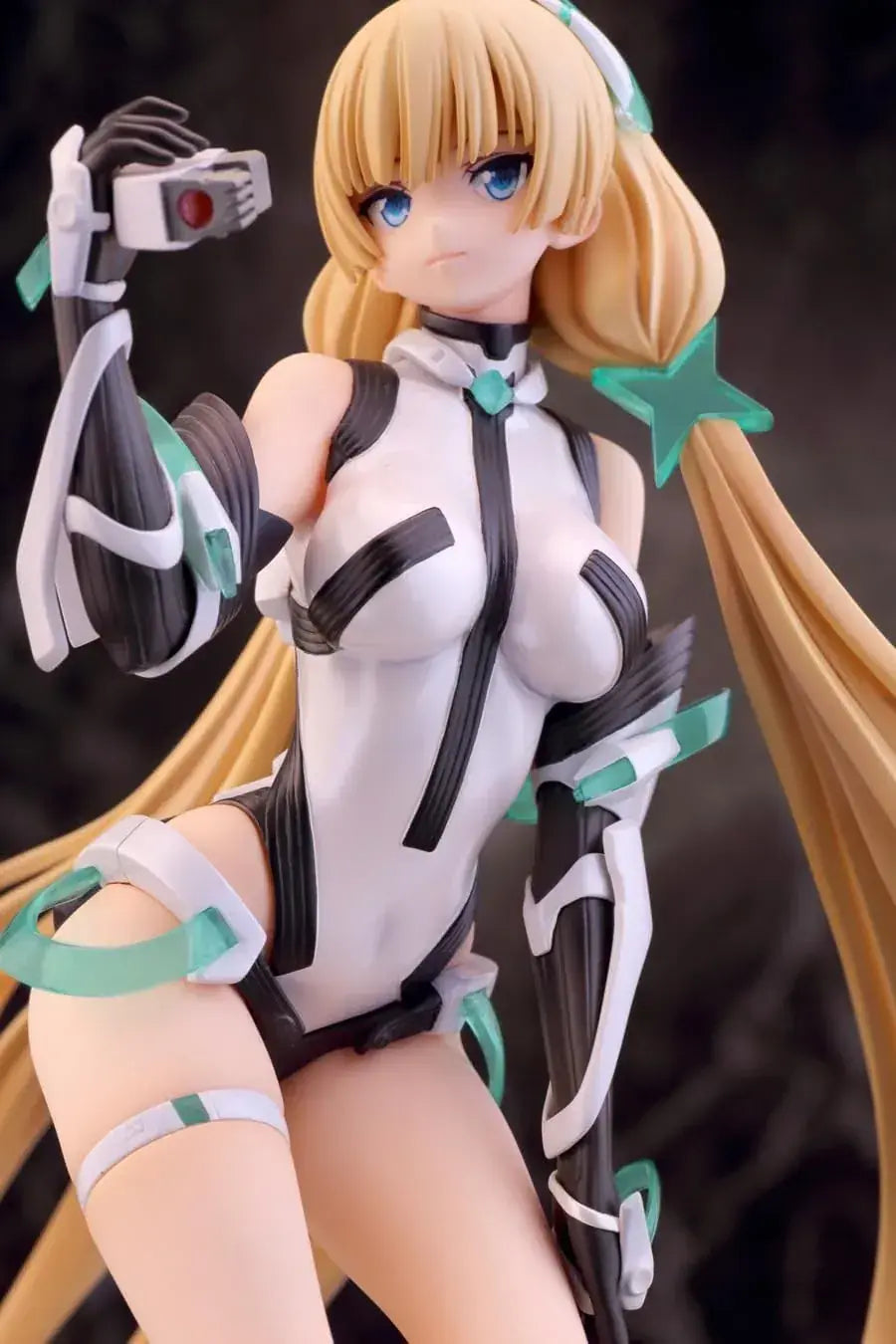 Alphamax Angela Balzak 18 Scale PVC Figure