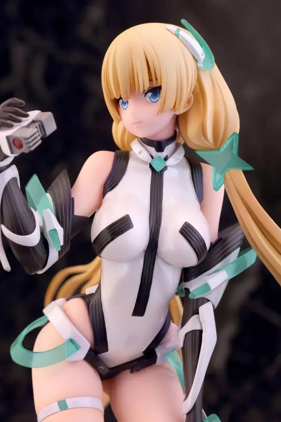 Alphamax Angela Balzak 18 Scale PVC Figure