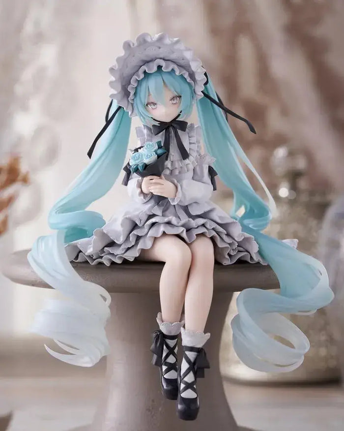 Amusement-Only Prize Hatsune Miku Noodle Stopper Figure