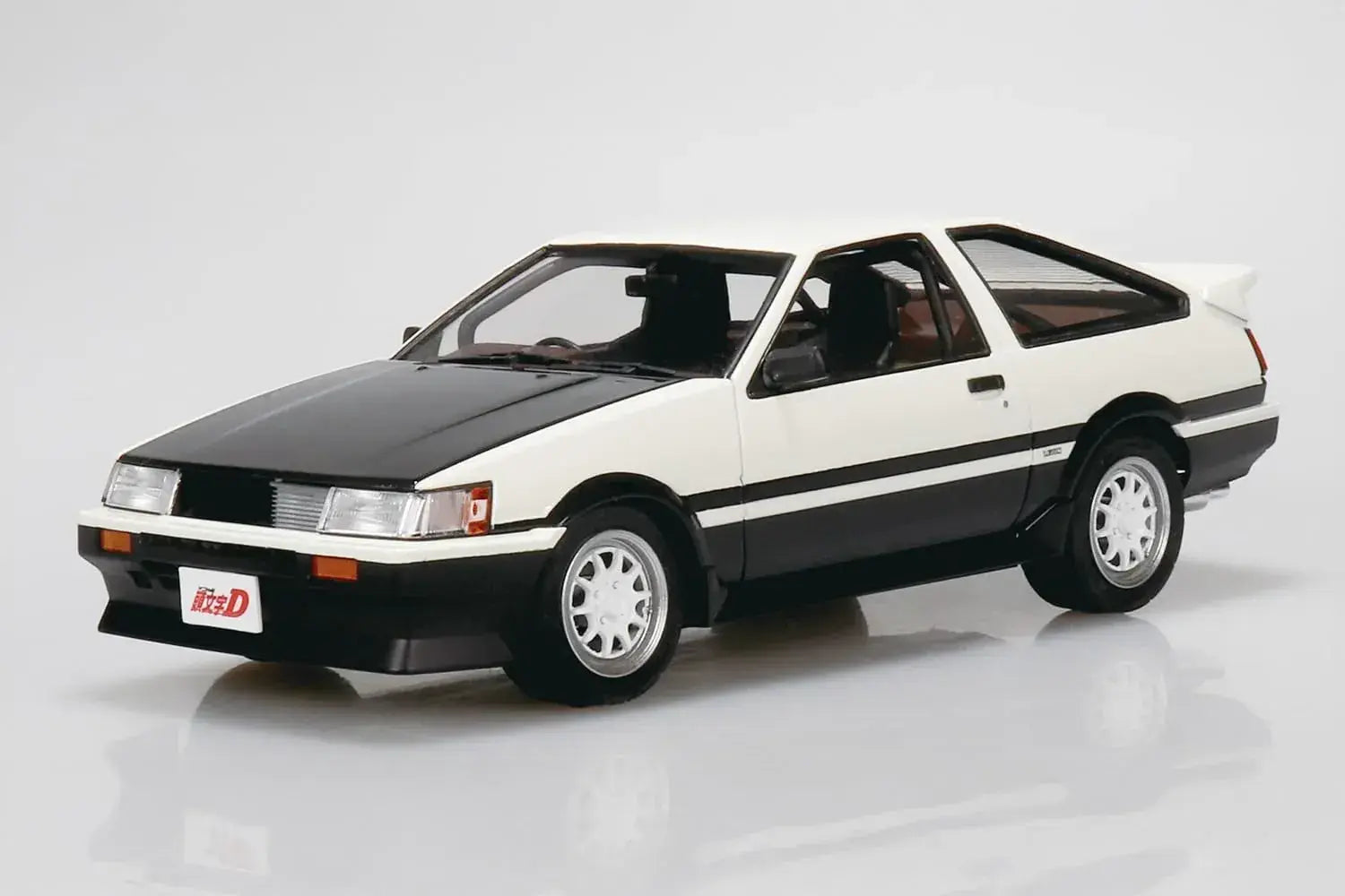 Aoshima 124 Initial D AE86 Levin Plastic Rubber Model Kit