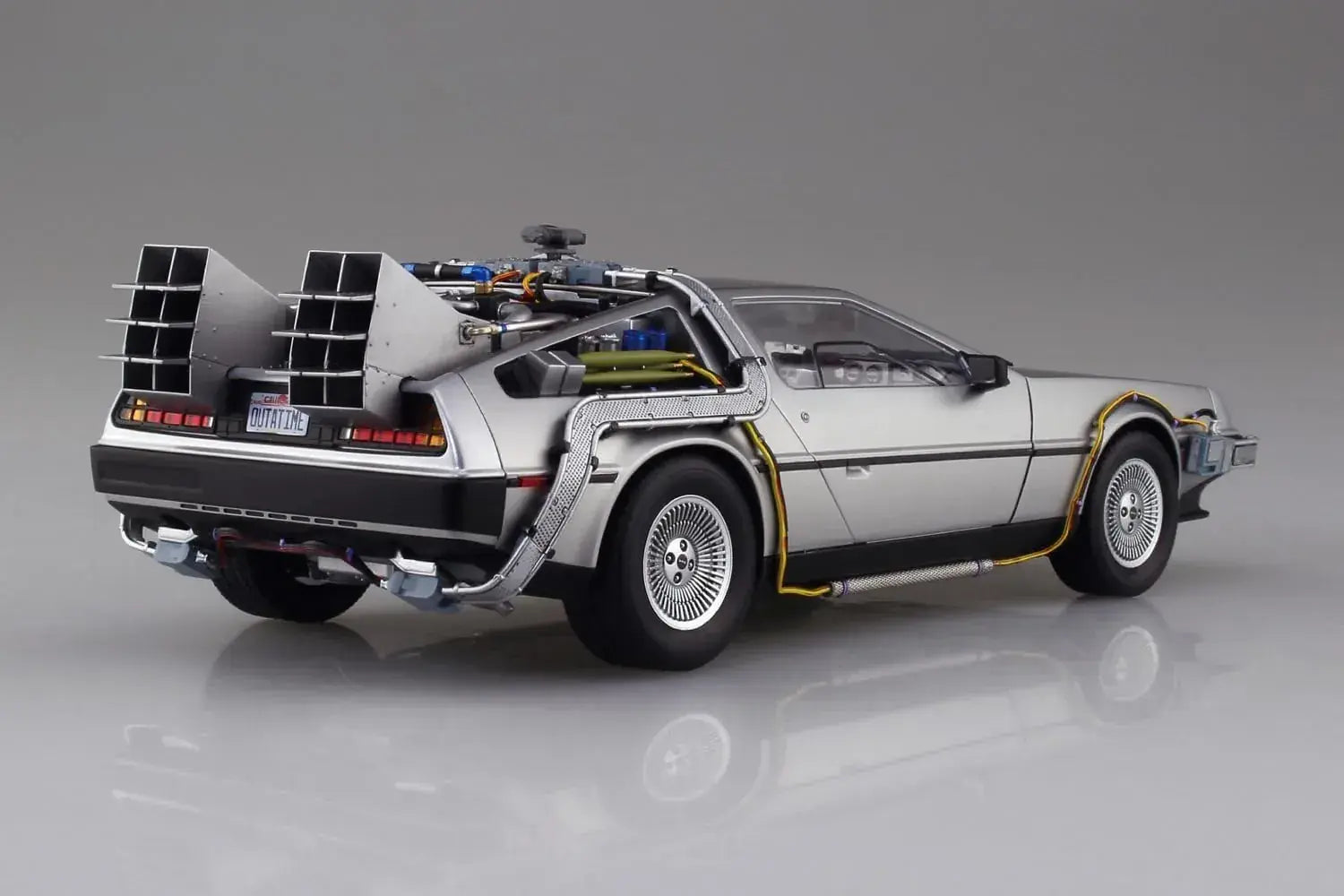Aoshima Back to the Future Time Machine Plastic Model Kit