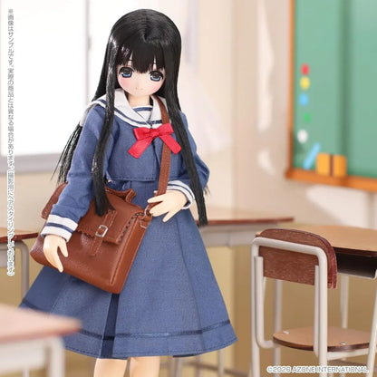 Azone International Junior School Uniform Action Doll