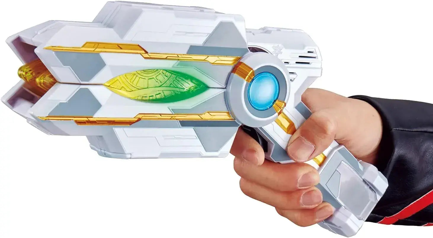 Bandai Super Best DX Guts Sparkling Ultraman Trigger Toy