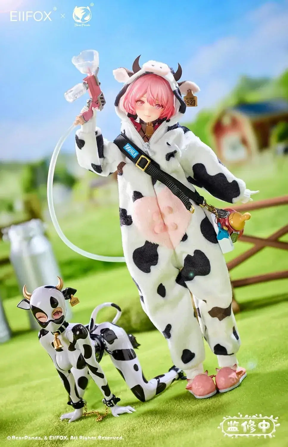 Bear Panda Dairy Cow MOMO 1/8 Scale Painted PVC Action Figure