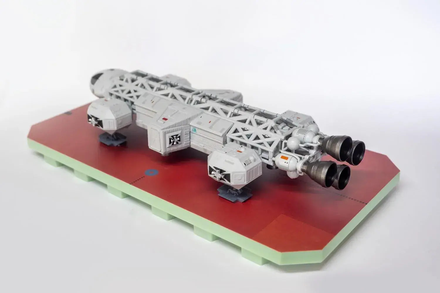 BellFine Space 1999 Eagle Lab Pod Diecast Painted Finished Model