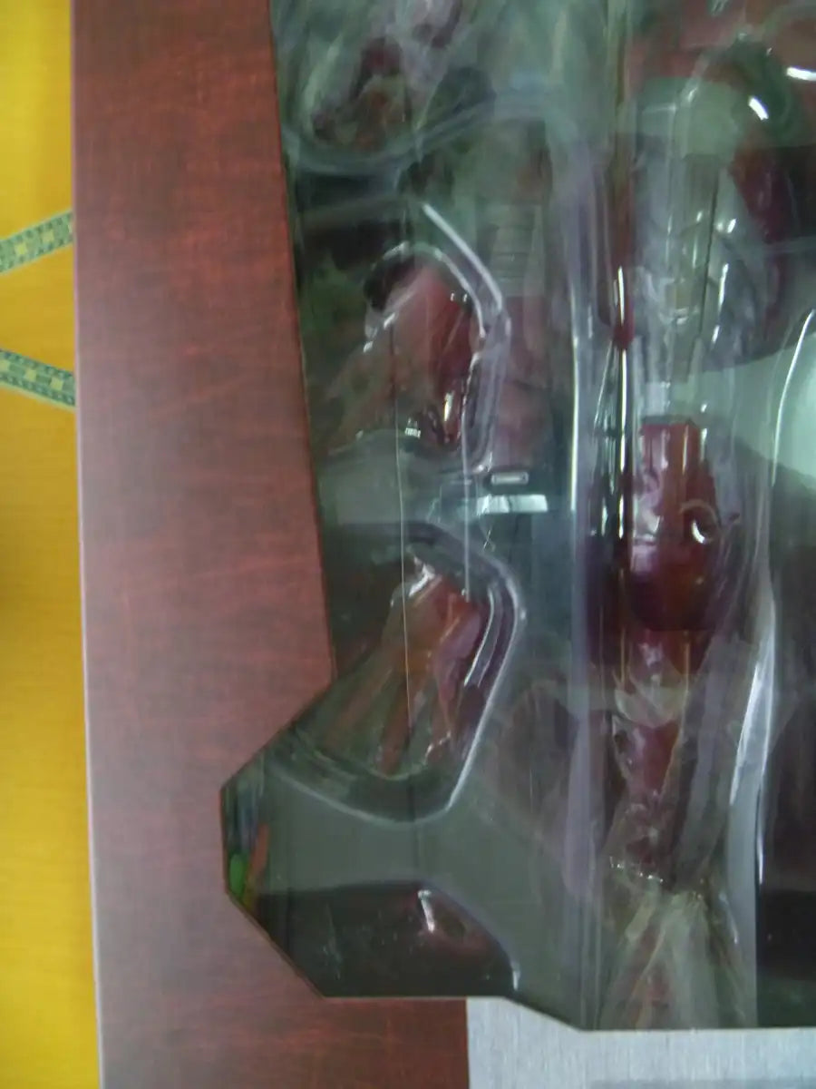 Hot Toys Iron Man 2 Movie Masterpiece 1/6 Scale Figure Mark 5- Japan Figure Store - #1 Bring To You The Best Japanese Goods
