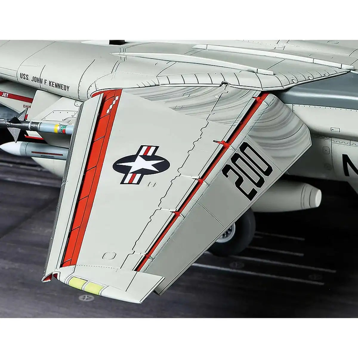 TAMIYA 1/48 Grumman F14A Tomcat Late Model Carrier Launch Set Plastic Model- Japan Figure Store - #1 Bring To You The Best Japanese Goods