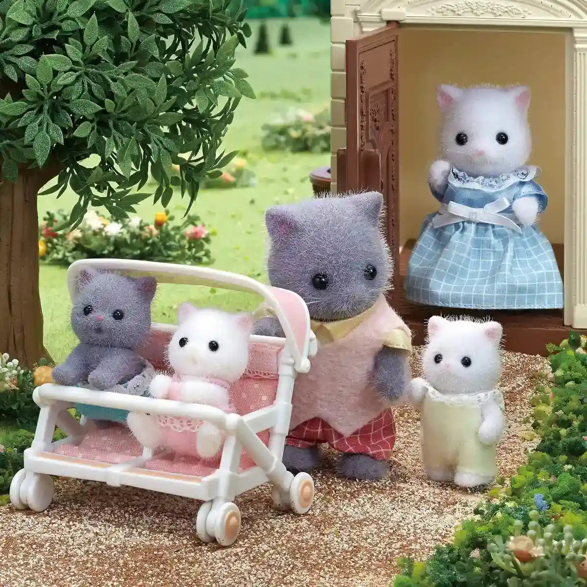 Epoch Sylvanian Families Persian Cat Toy Dollhouse FS-36 for Ages 3+- Japan Figure Store - #1 Bring To You The Best Japanese Goods