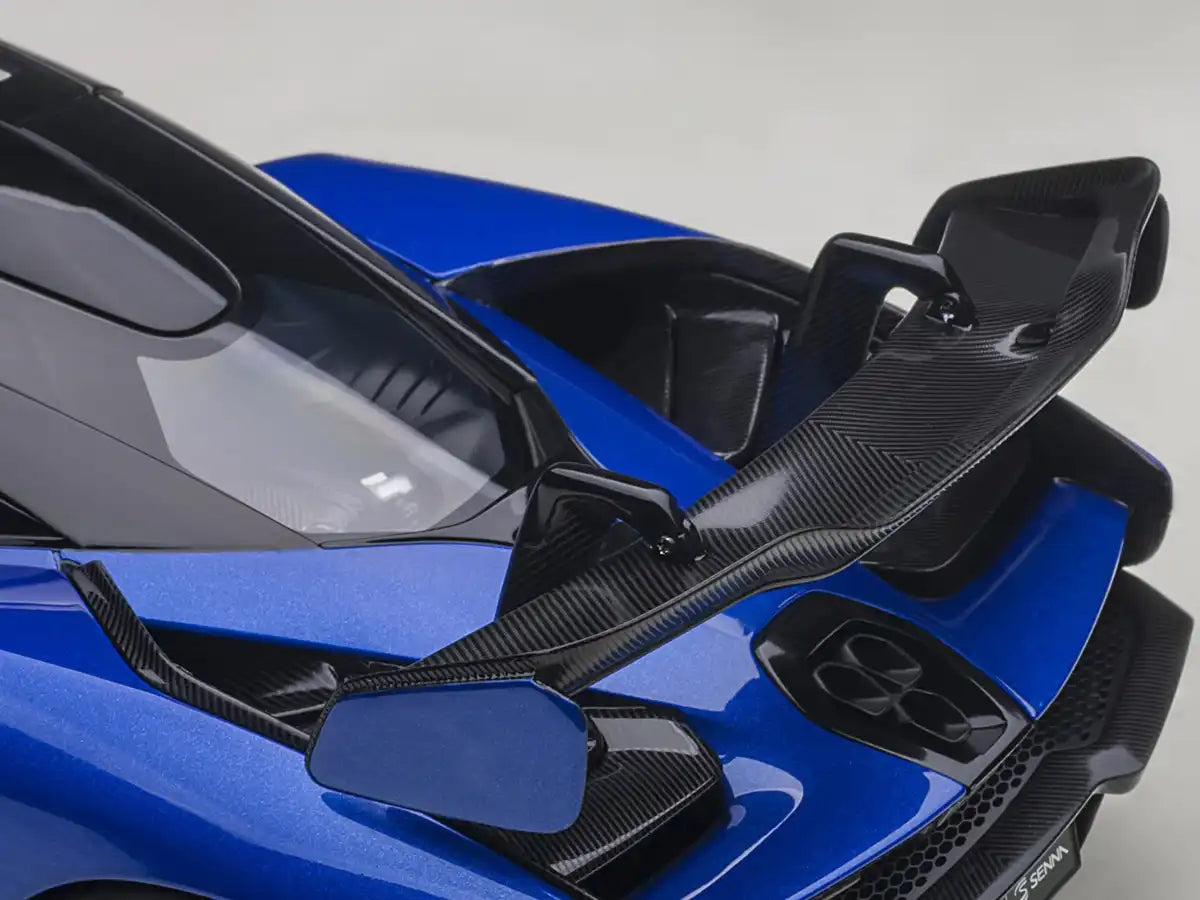 Autoart 1/18 McLaren Senna Model Kyanos Blue with Black Carbon Accents