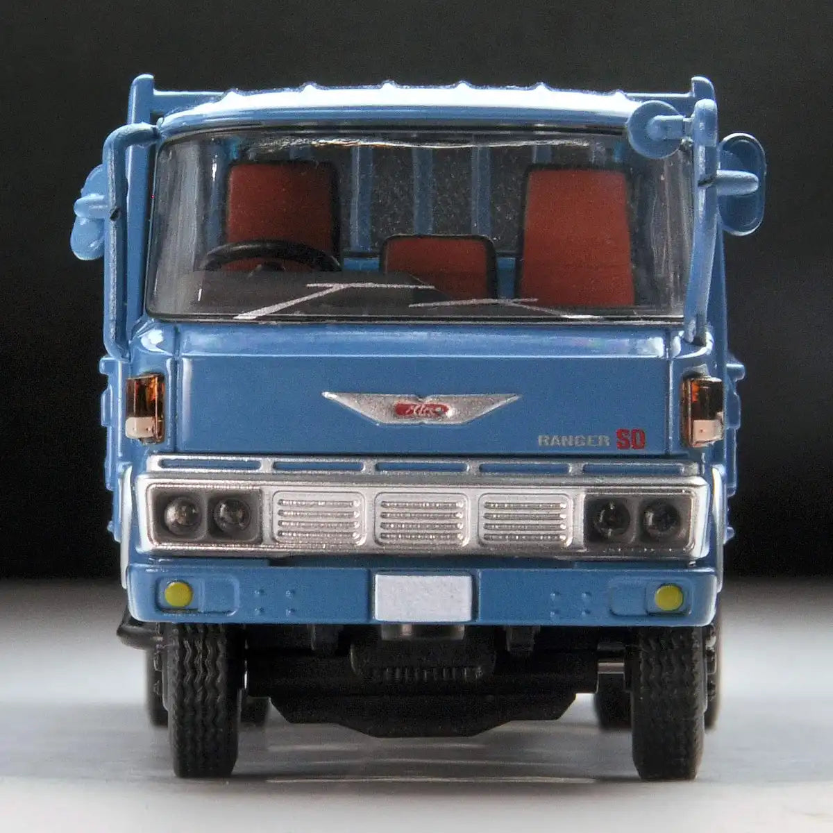 TOMYTEC Tomica Limited Vintage Neo Hino Ranger Light Blue Truck