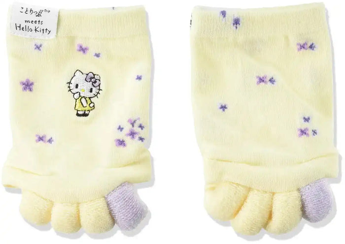 Sanrio Women's Cream Socks 23-25cm - Comfortable and Stylish- Japan Figure Store - #1 Bring To You The Best Japanese Goods