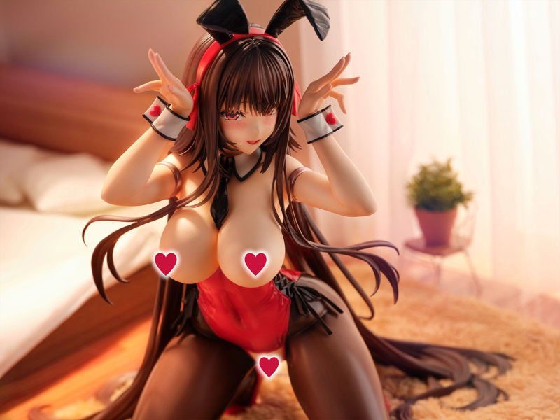 Amiami Amakano 2 Kurohime Yui 1/4 Scale Bunny Suit Figure