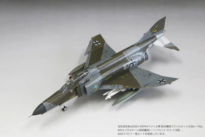 FineMolds 172 German F4F Molders Jet Fighter Plastic Model